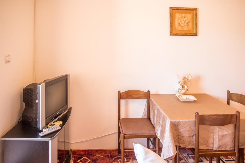 City Apartments Gosposhtina Budva Extérieur photo