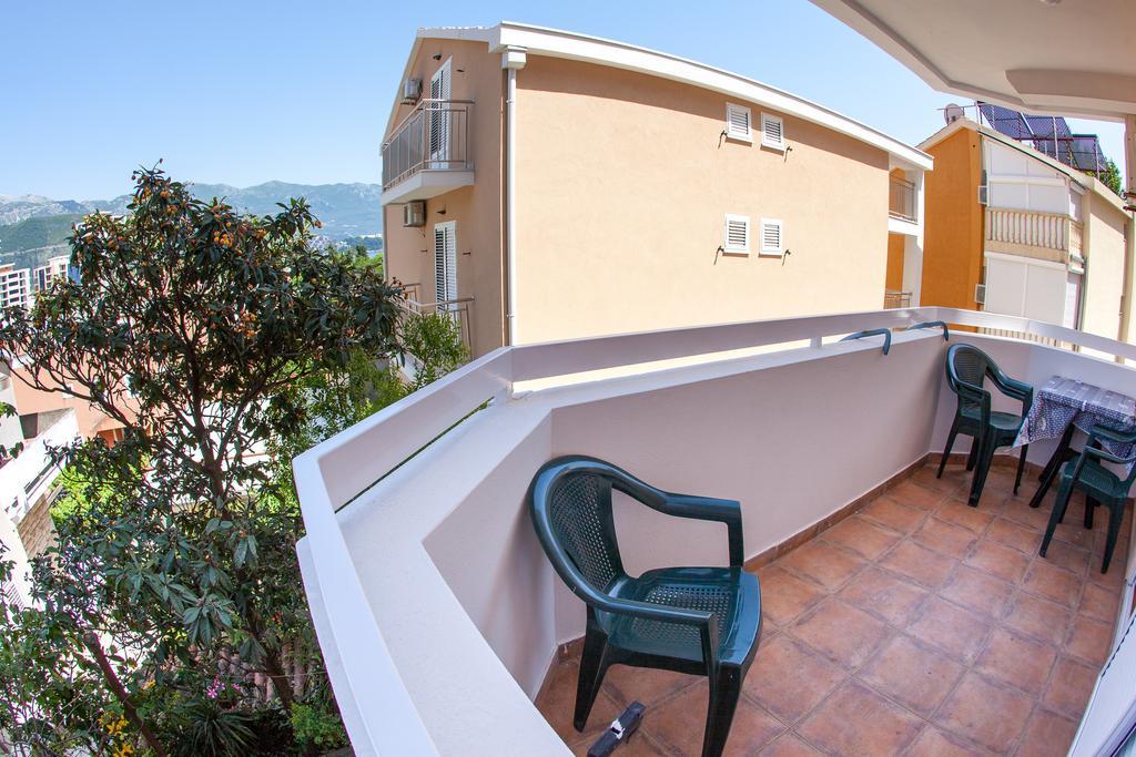 City Apartments Gosposhtina Budva Extérieur photo