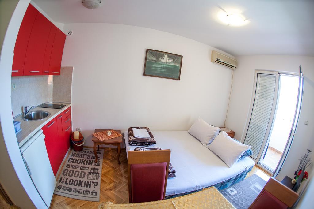 City Apartments Gosposhtina Budva Extérieur photo