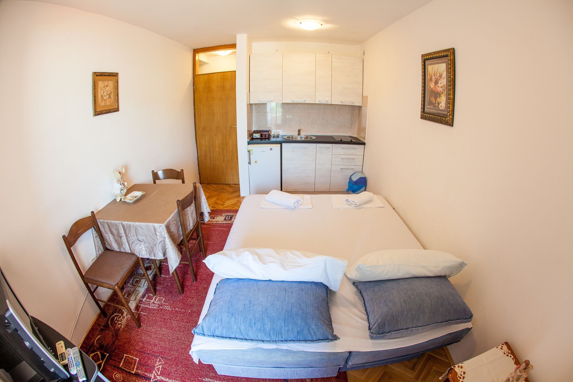 City Apartments Gosposhtina Budva Extérieur photo