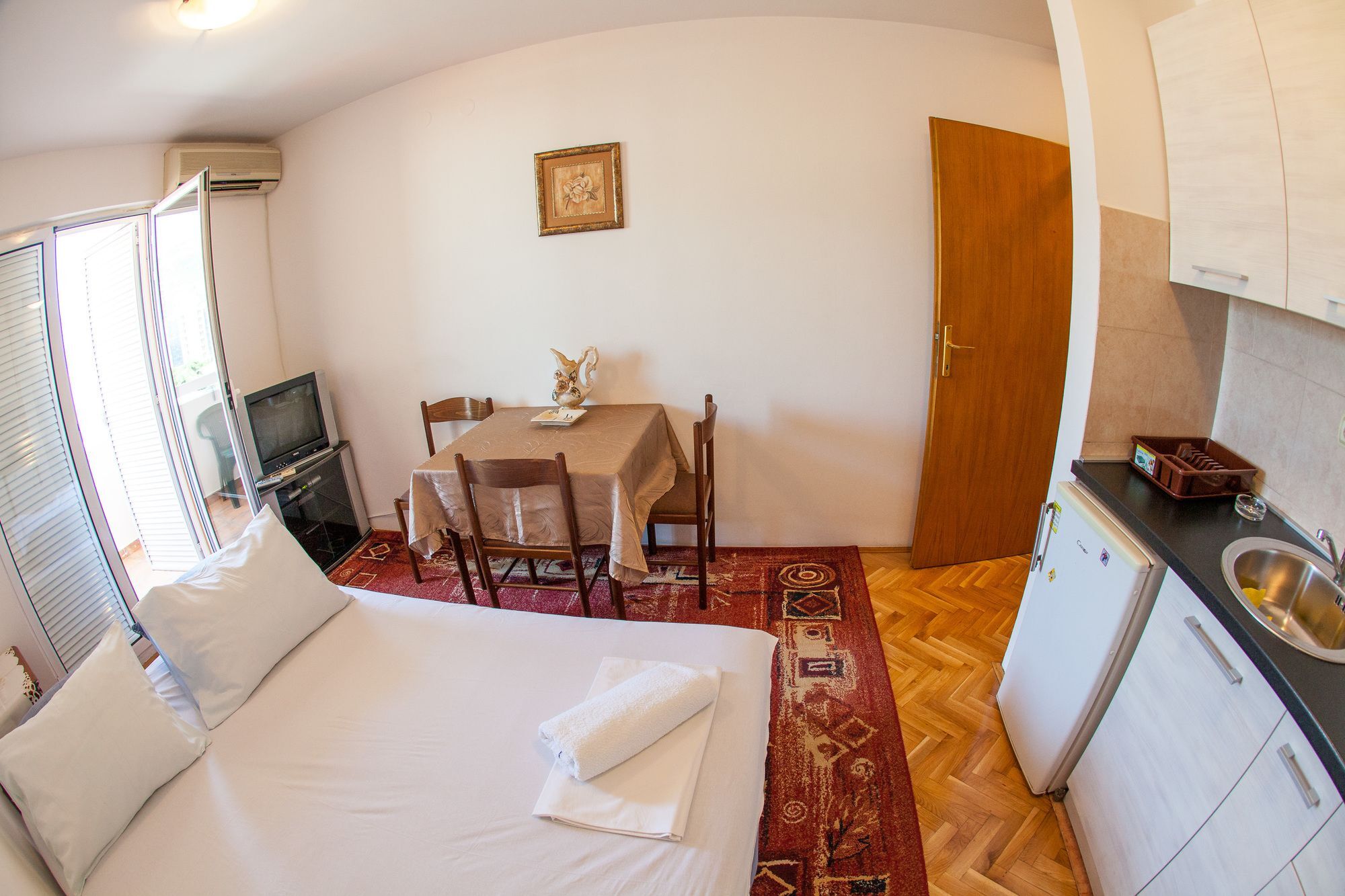City Apartments Gosposhtina Budva Extérieur photo